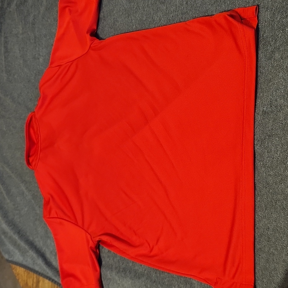 Top Golf Red Polo - Medium Activewear - Picture 8 of 11